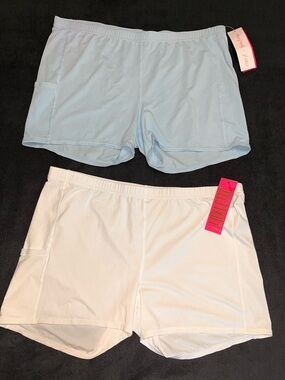 NWT Lilly Pulitzer luxletic under dress shorts. Size XL. 3.5” inseam. Lot of 2